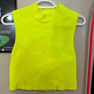 Neon yellow crop top size L knit material